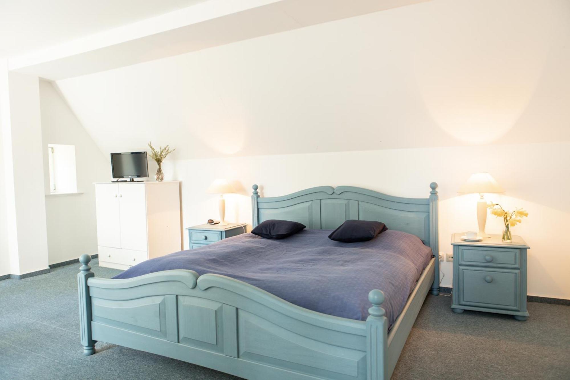 Boutique Hotel Gut Tribbevitz Neuenkirchen auf Rugen Exterior foto
